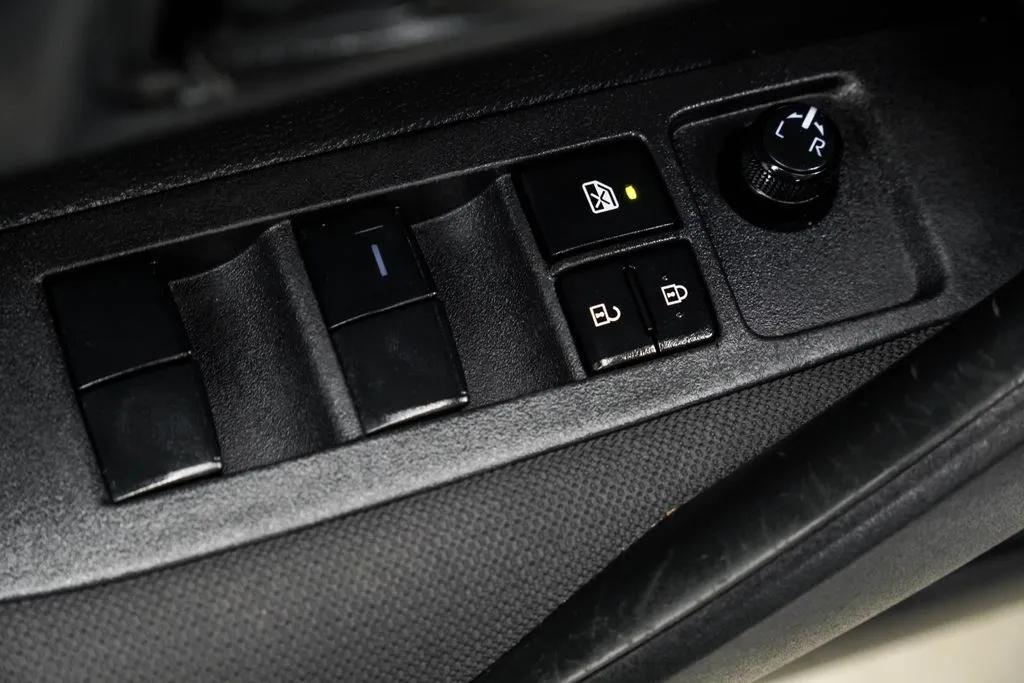 2024 Toyota Corolla LE, photo 33