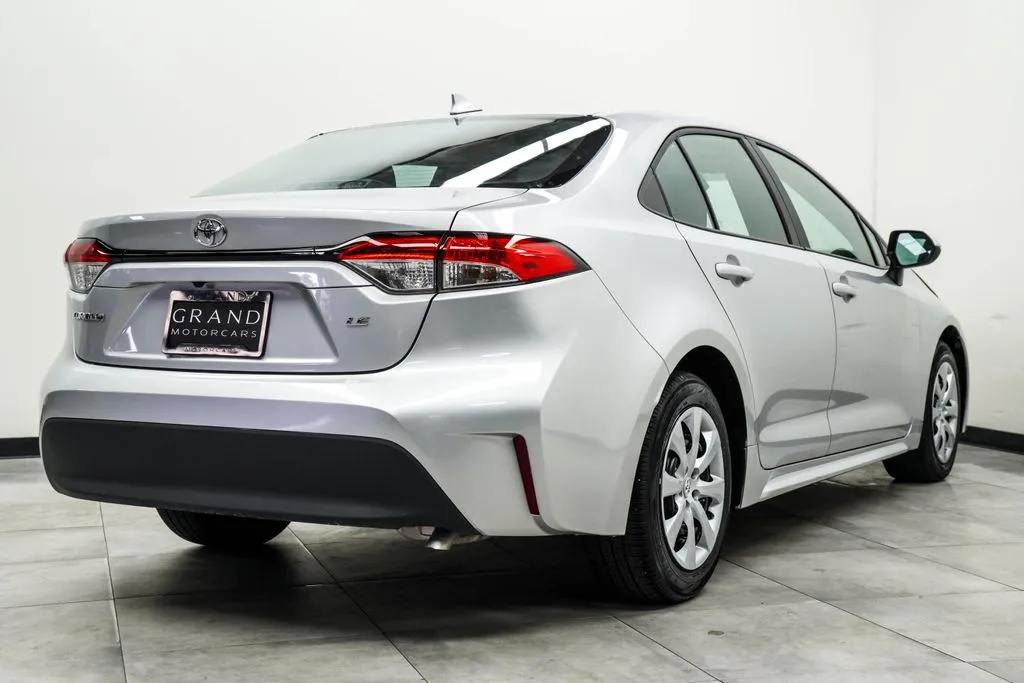 2024 Toyota Corolla LE, photo 10