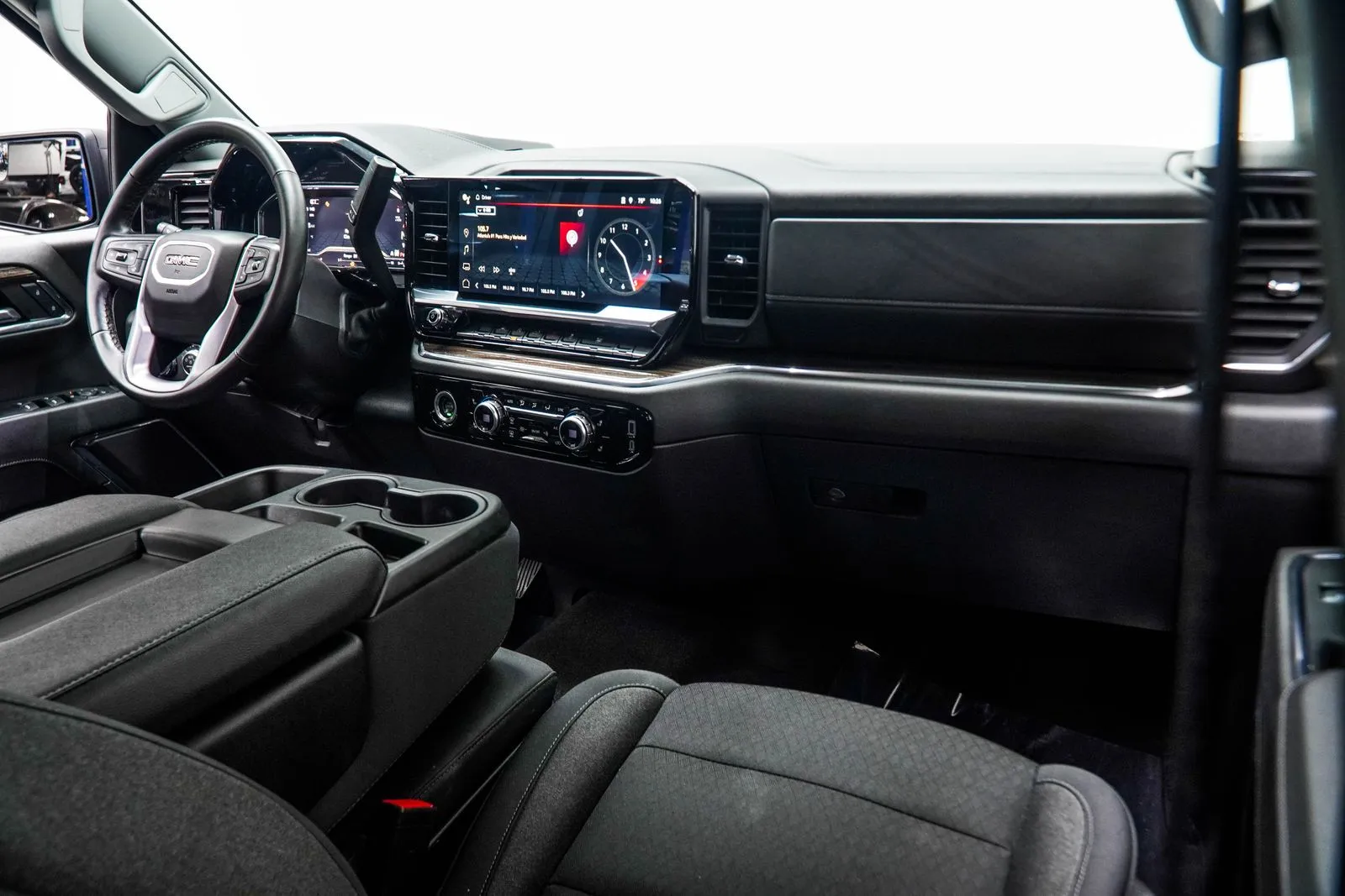 2024 GMC Sierra 1500 Elevation, photo 13