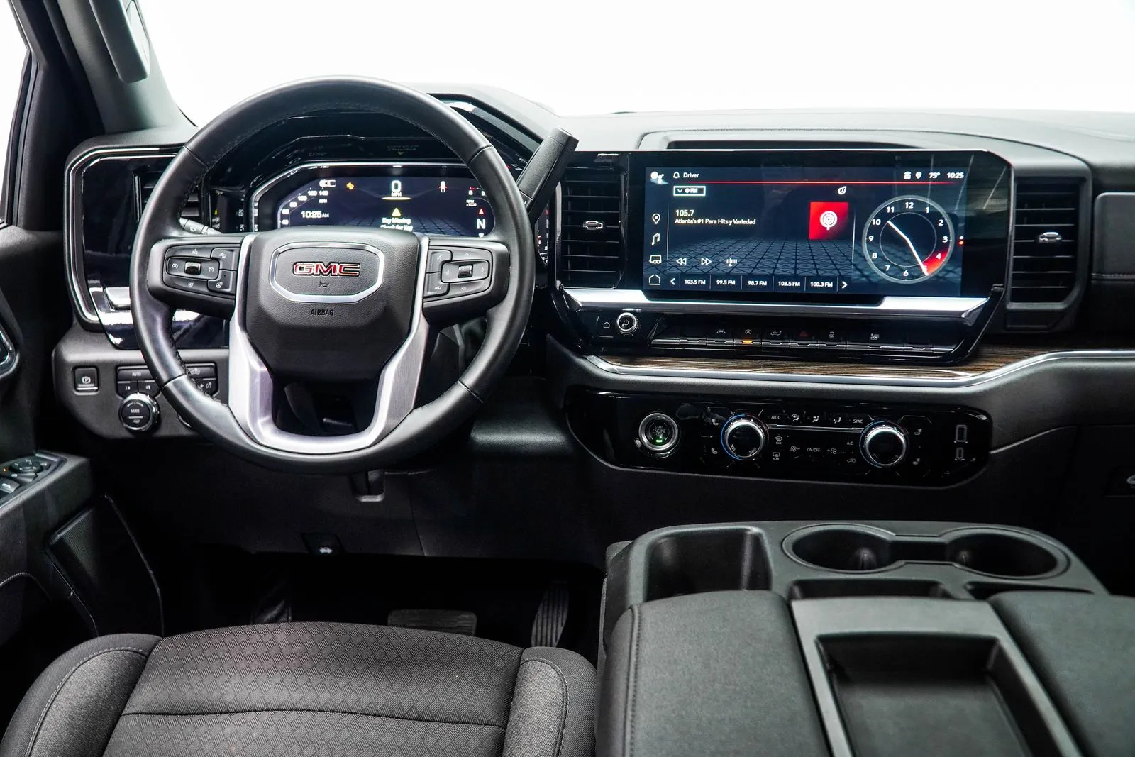 2024 GMC Sierra 1500 Elevation, photo 11