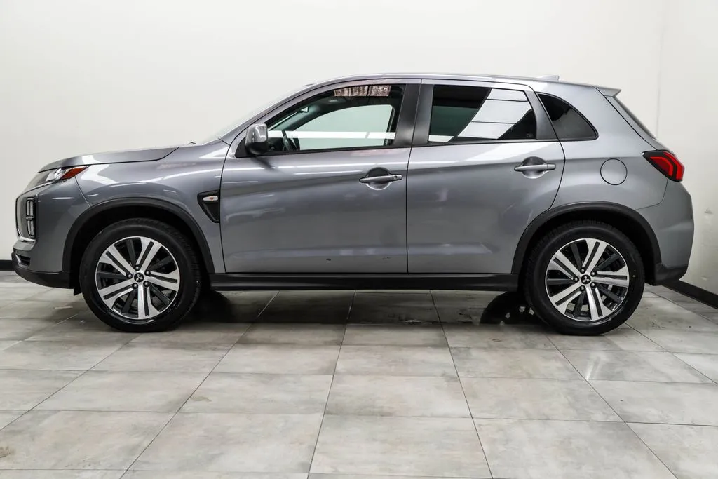 2024 Mitsubishi Outlander Sport 2.0 ES, photo 4