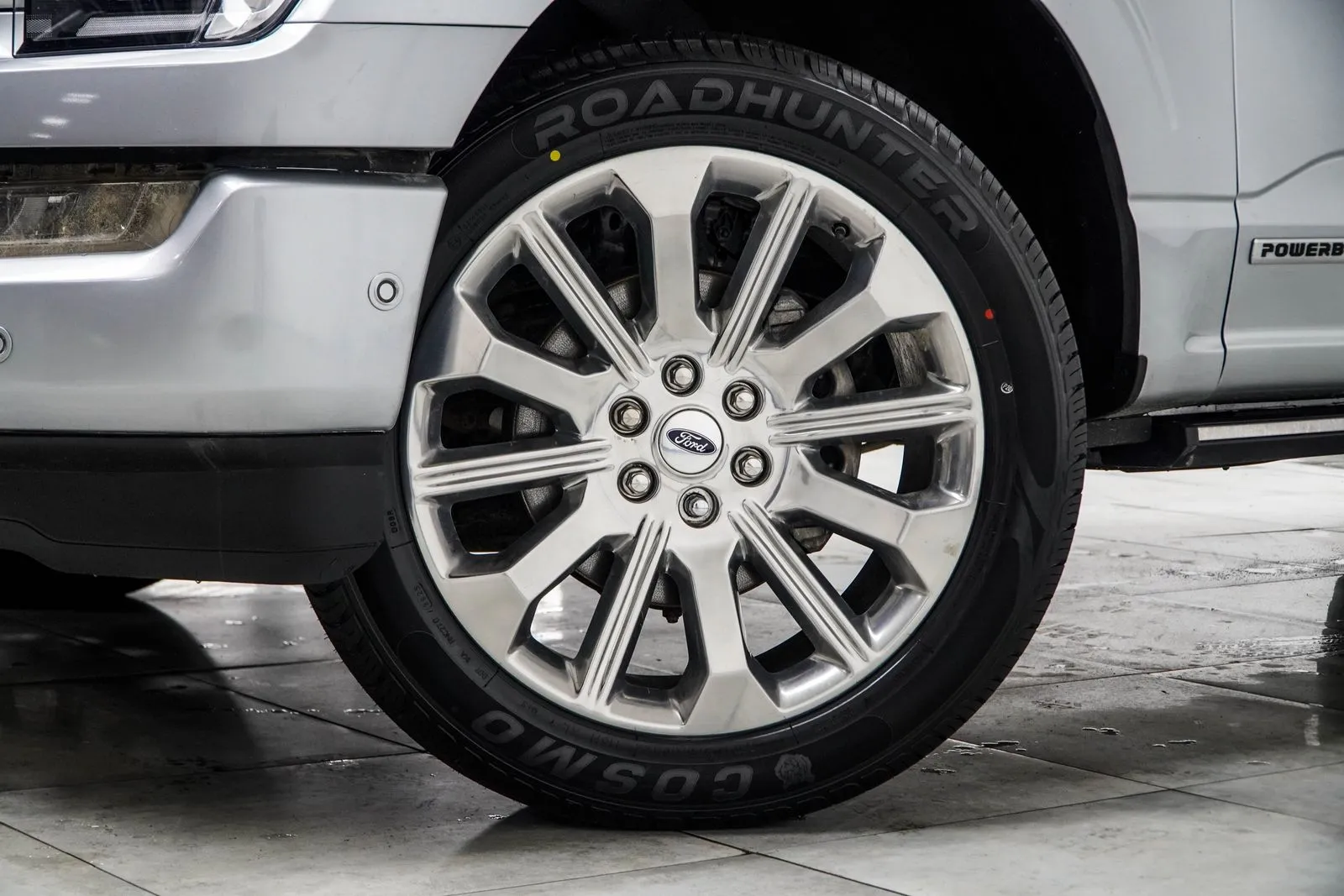 2023 Ford F-150 Limited, photo 2