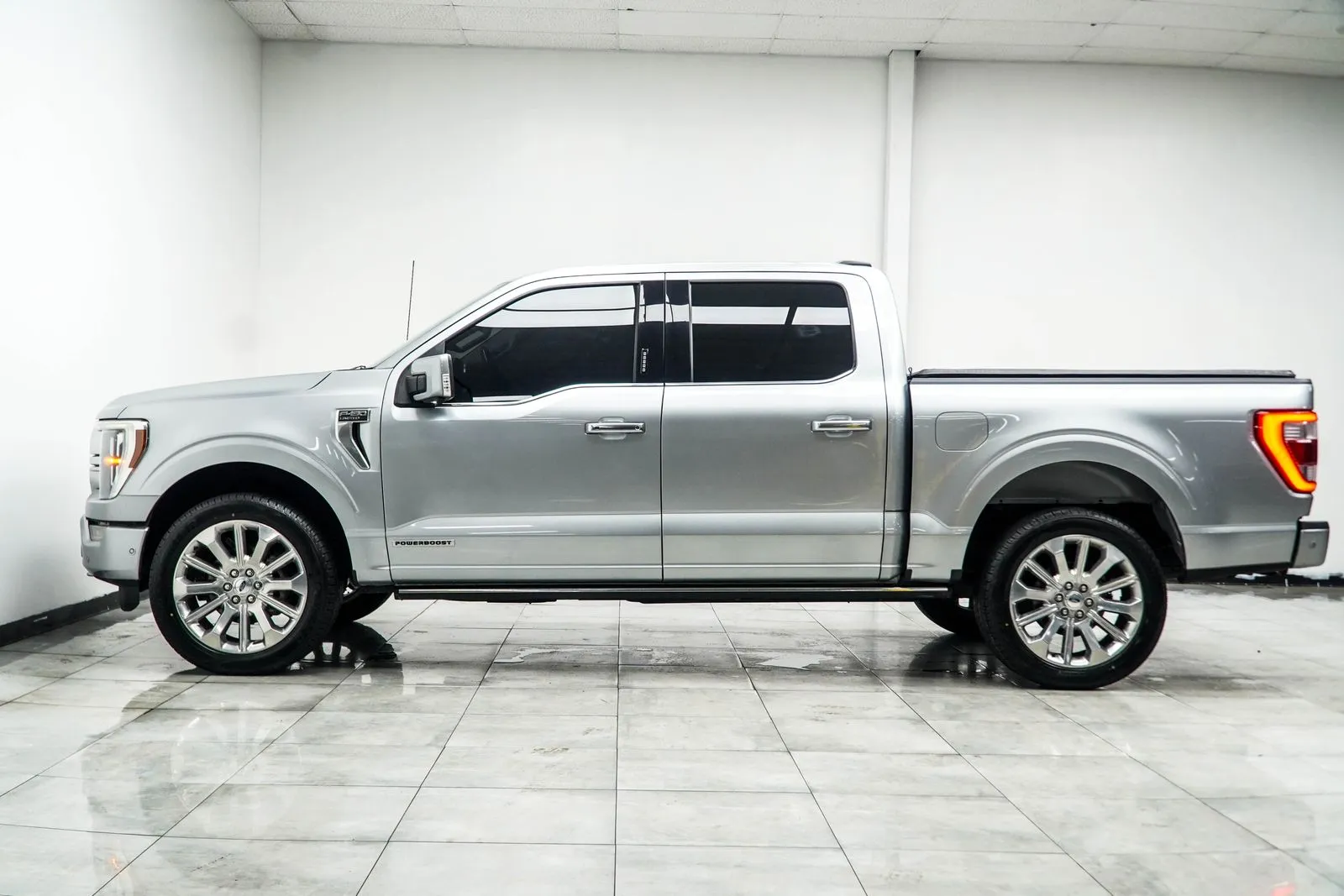 2023 Ford F-150 Limited, photo 8