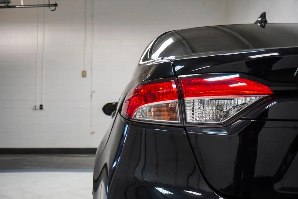 2025 Toyota Corolla LE, photo 28