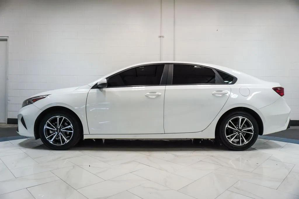 2024 Kia Forte LXS, photo 24