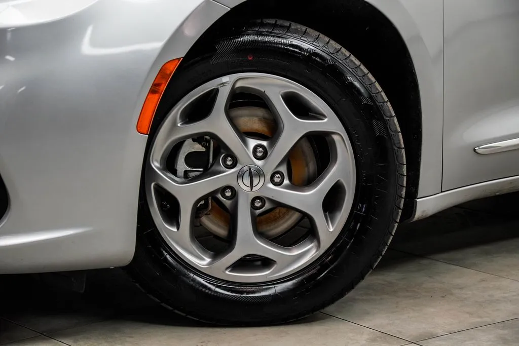 2023 Chrysler Pacifica Limited, photo 3