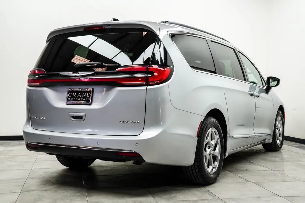 2023 Chrysler Pacifica Limited, photo 11