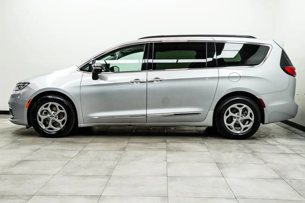 2023 Chrysler Pacifica Limited, photo 8