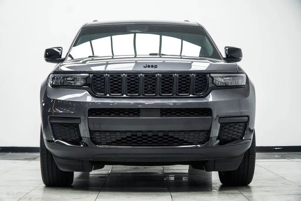 2023 Jeep Grand Cherokee L Altitude, photo 7