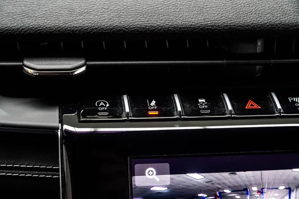 2023 Jeep Grand Cherokee L Altitude, photo 25