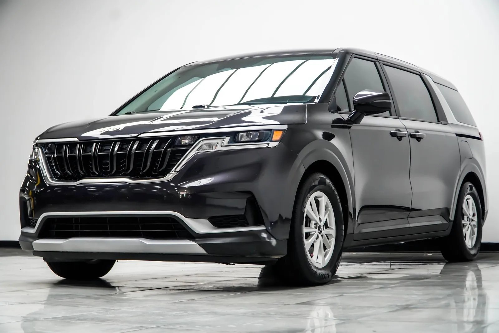 2023 Kia Carnival LX, photo 7