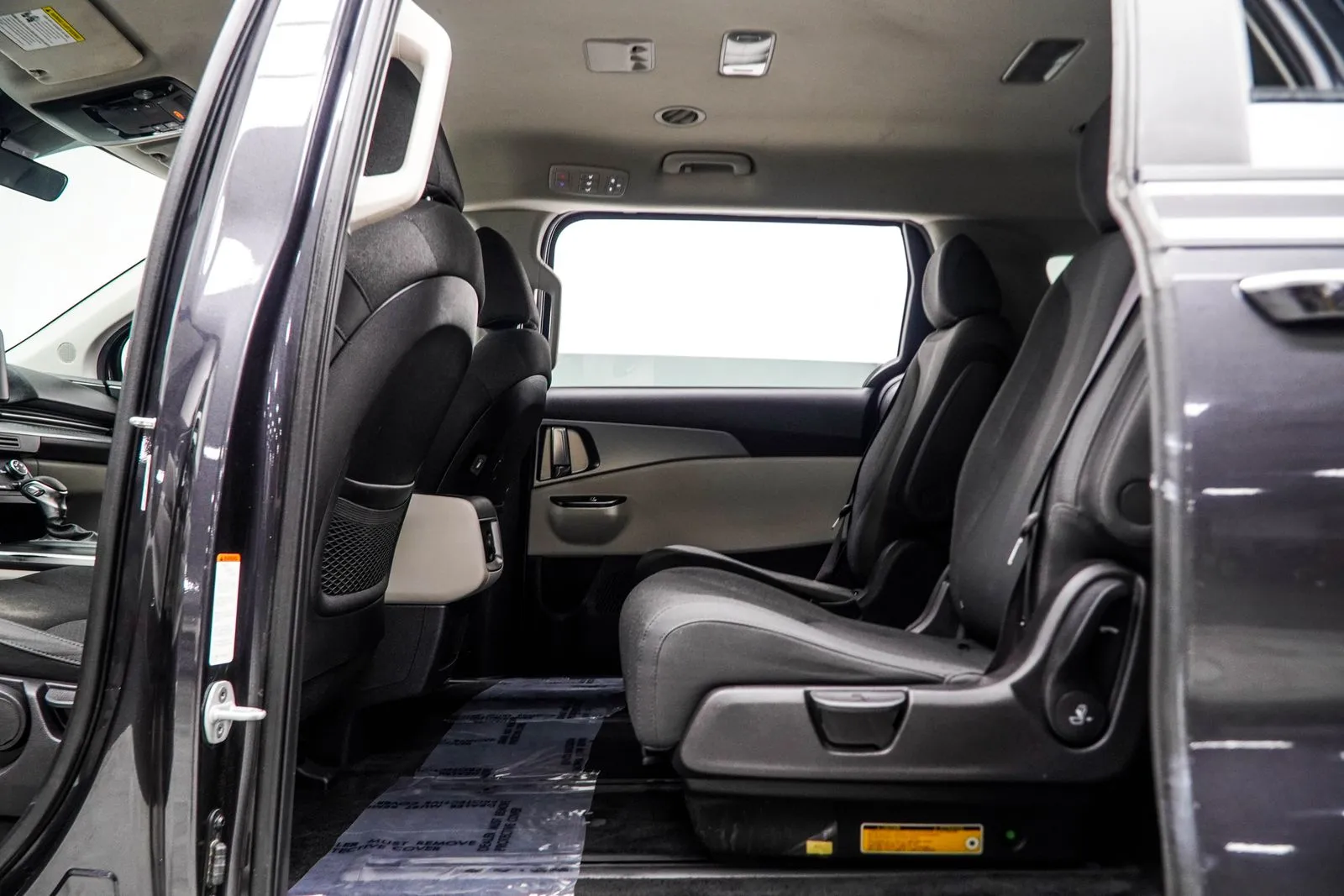 2023 Kia Carnival LX, photo 37