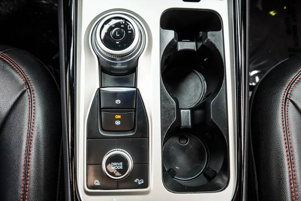 2023 Ford Explorer ST-Line, photo 26
