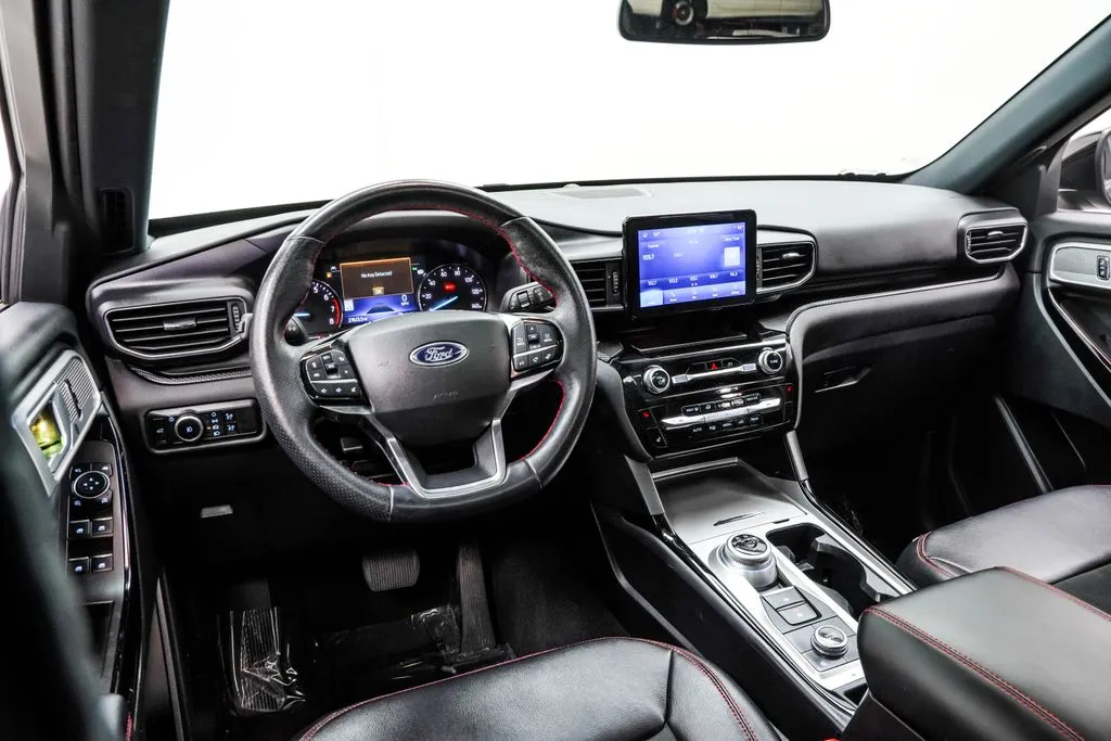 2023 Ford Explorer ST-Line, photo 3