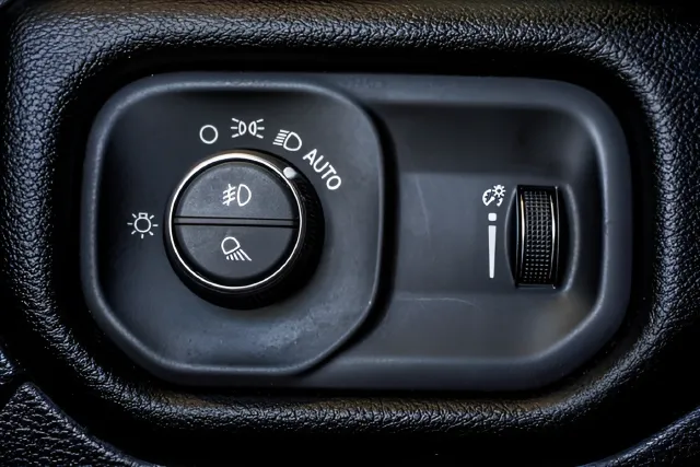 2022 Ram 1500 Big Horn/Lone Star, photo 3
