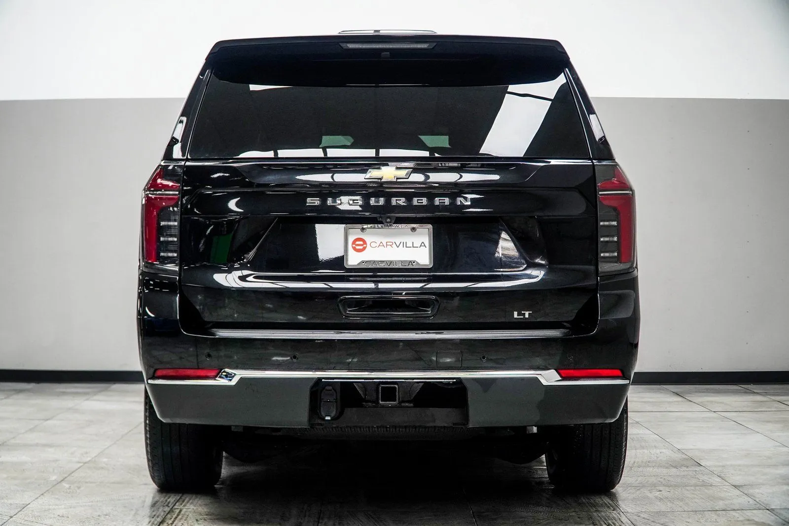 2025 Chevrolet Suburban LT, photo 12