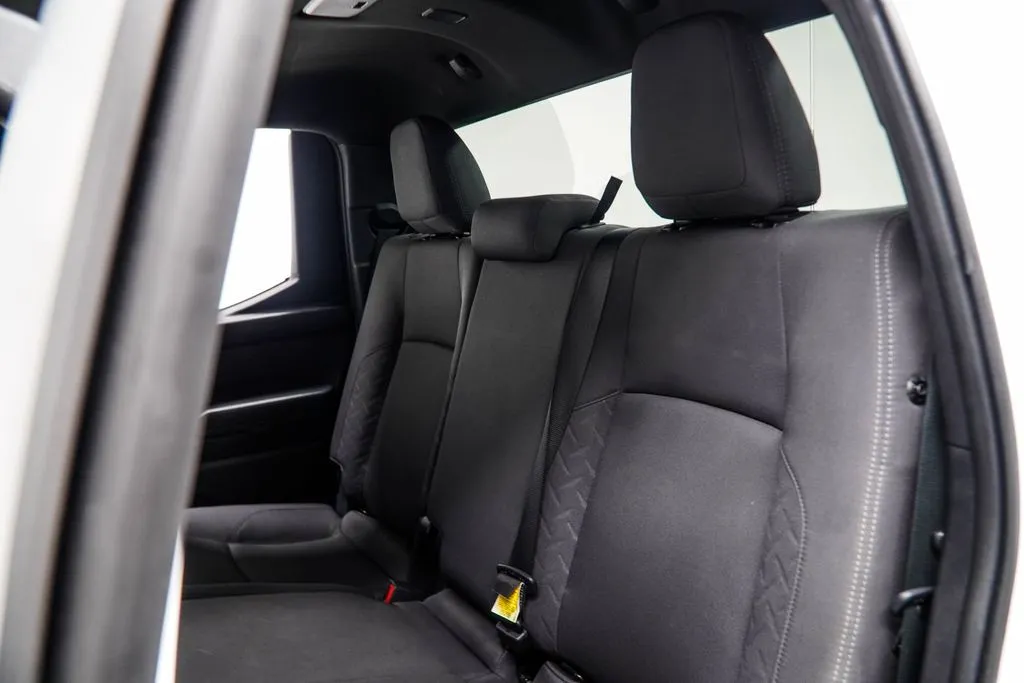 2024 Toyota Tacoma SR5, photo 35