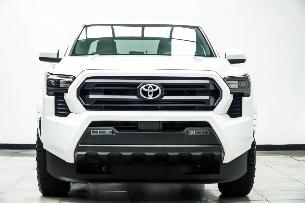 2024 Toyota Tacoma SR5, photo 7