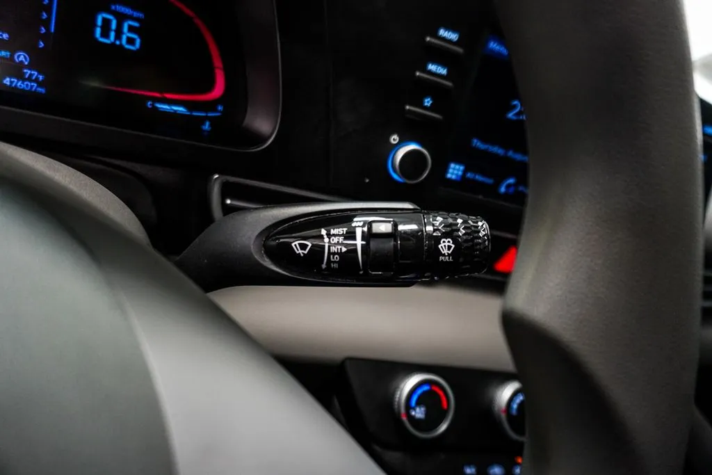 2024 Hyundai Elantra SE, photo 13