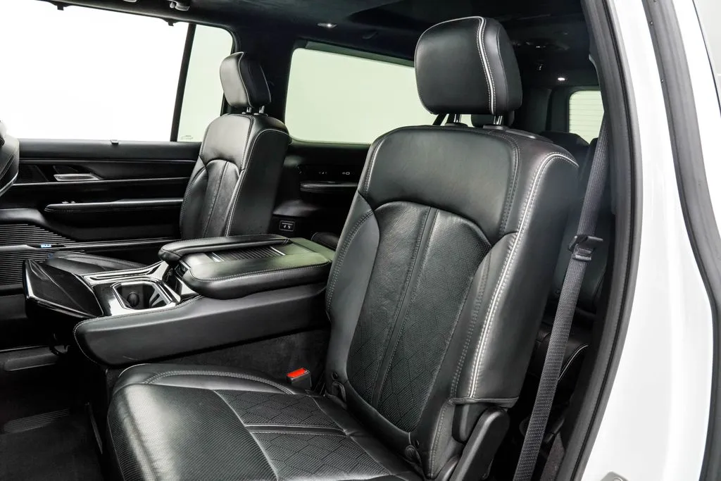 2024 Jeep Grand Wagoneer L Series II, photo 13