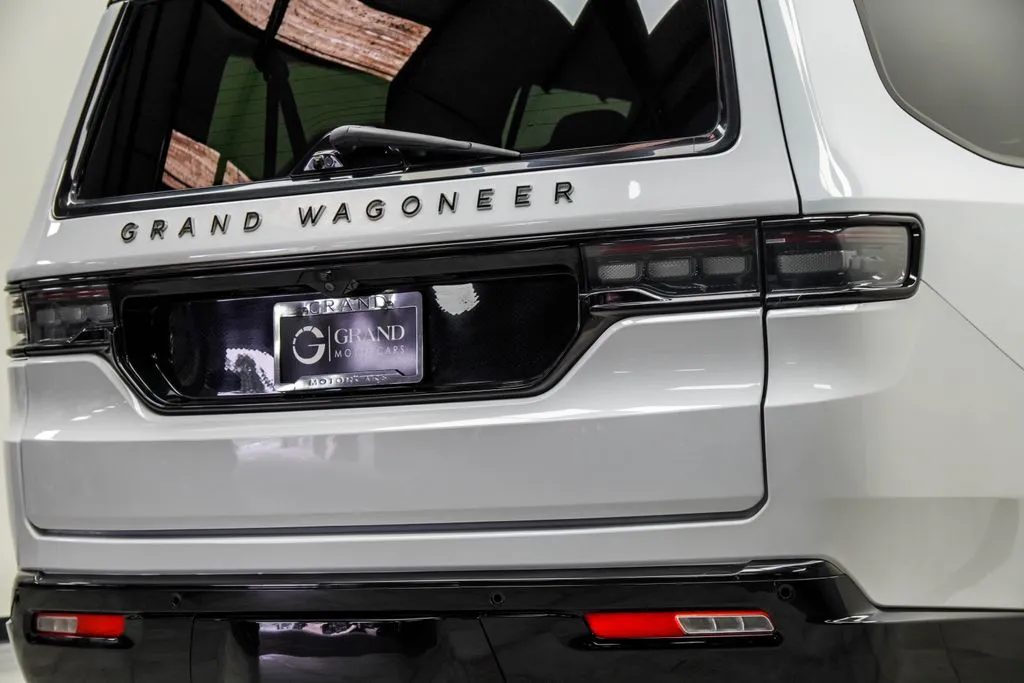 2024 Jeep Grand Wagoneer L Series II, photo 10