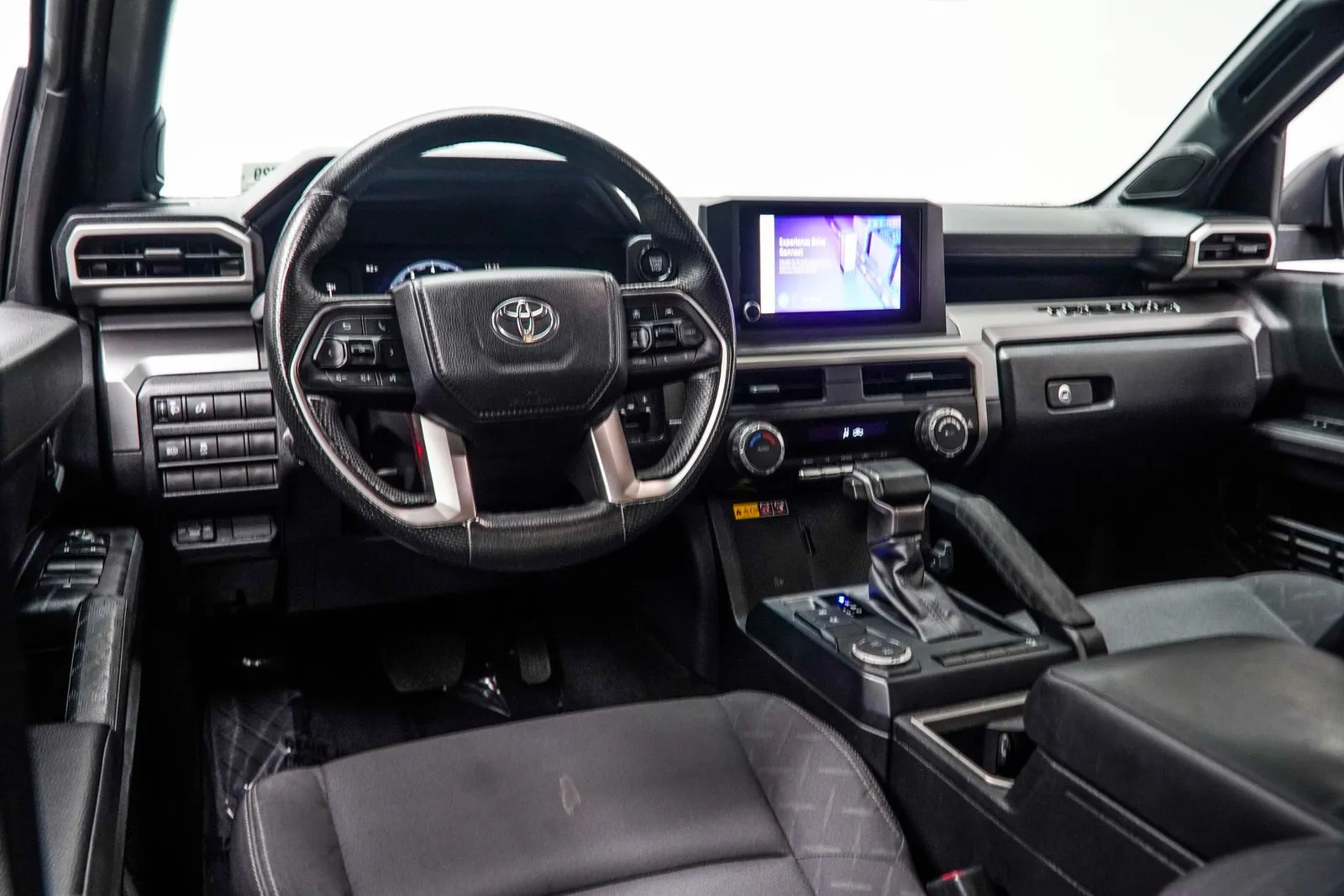 2024 Toyota Tacoma SR5, photo 15
