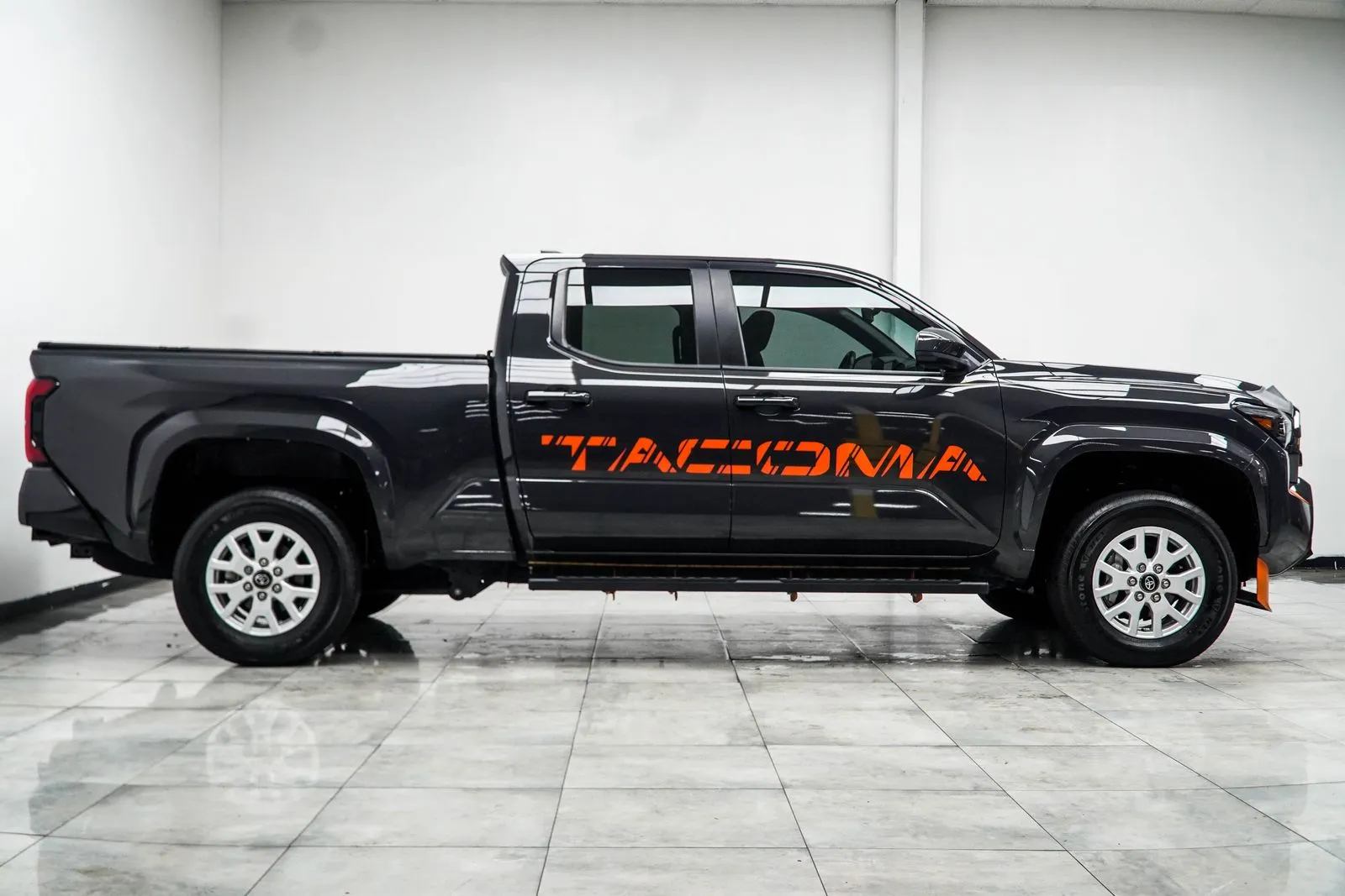 2024 Toyota Tacoma SR5, photo 6
