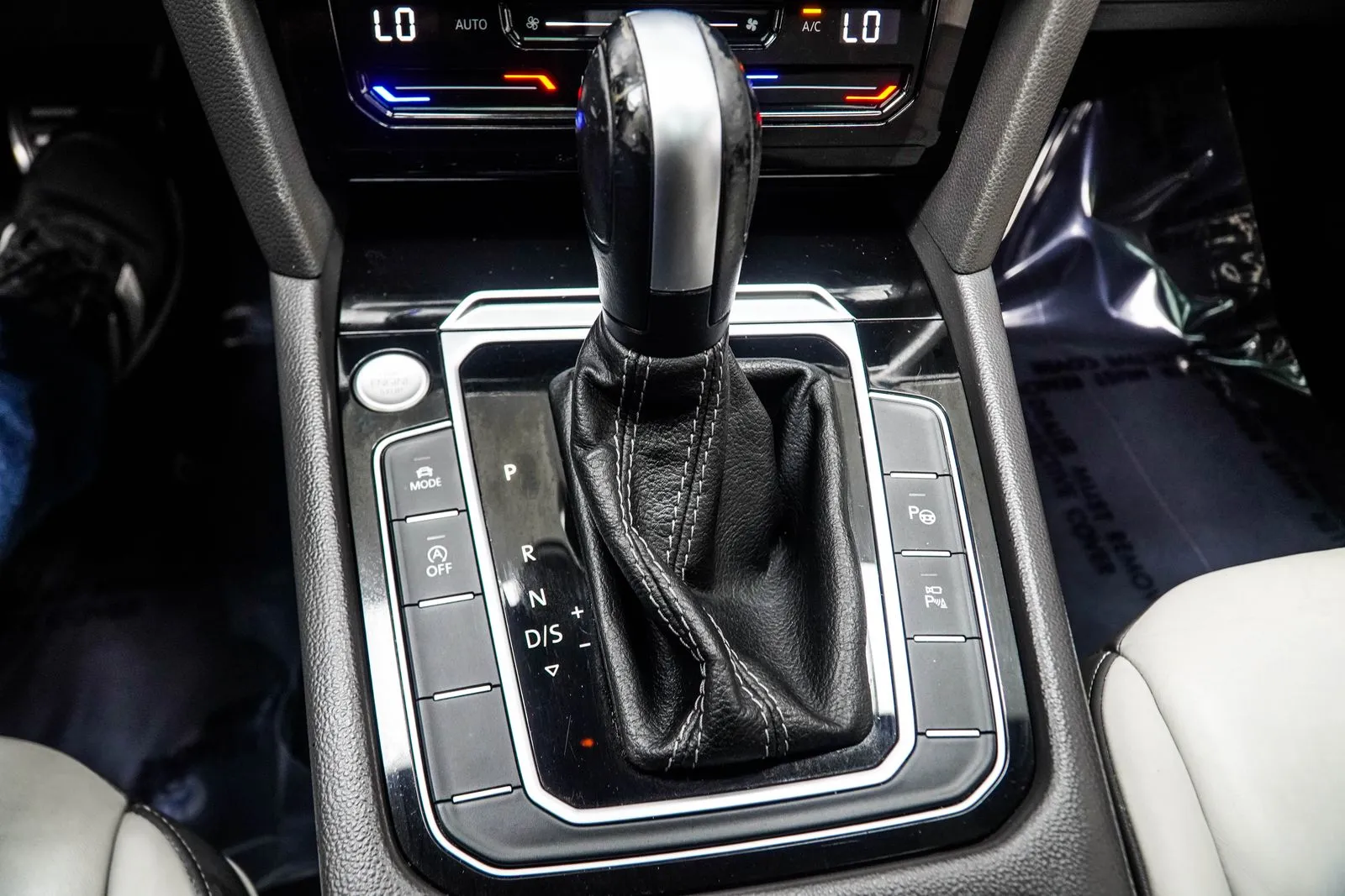 2023 Volkswagen Arteon 2.0T SEL Premium R-Line, photo 18