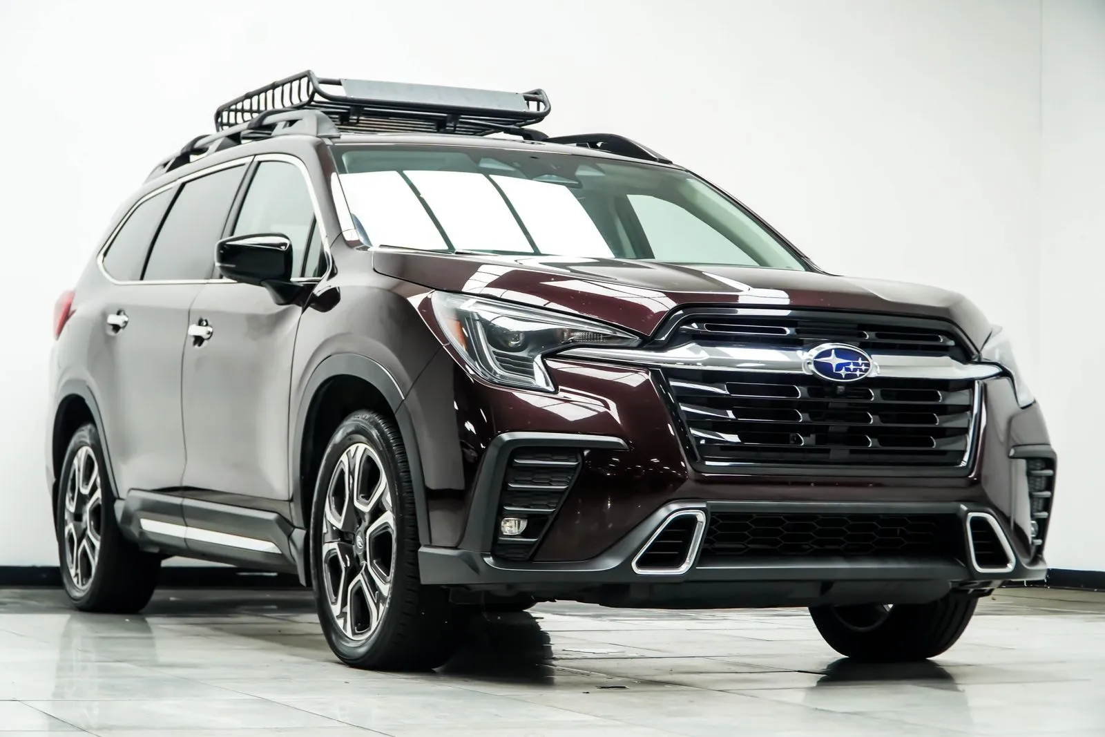2024 Subaru Ascent Touring, photo 3