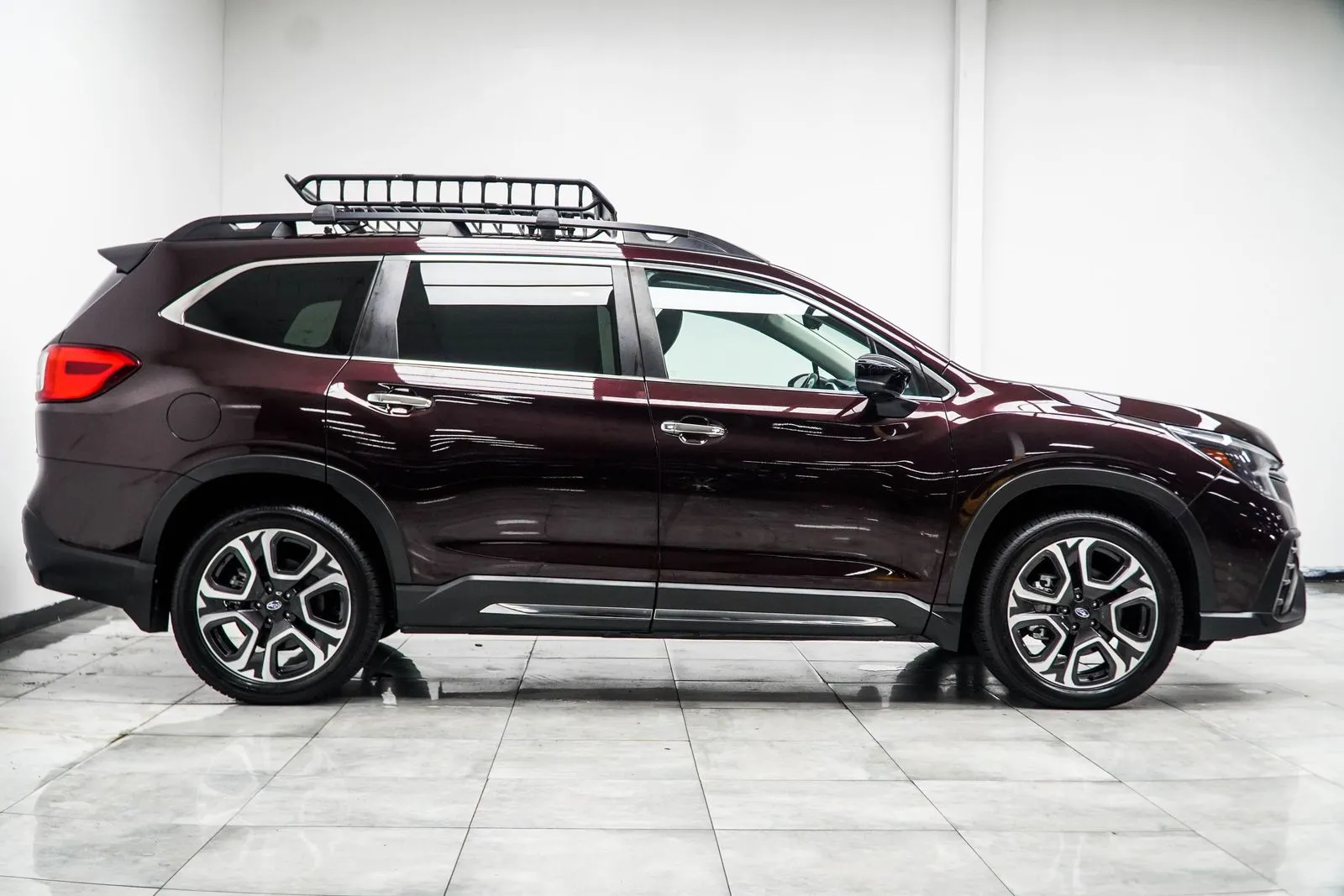 2024 Subaru Ascent Touring, photo 5