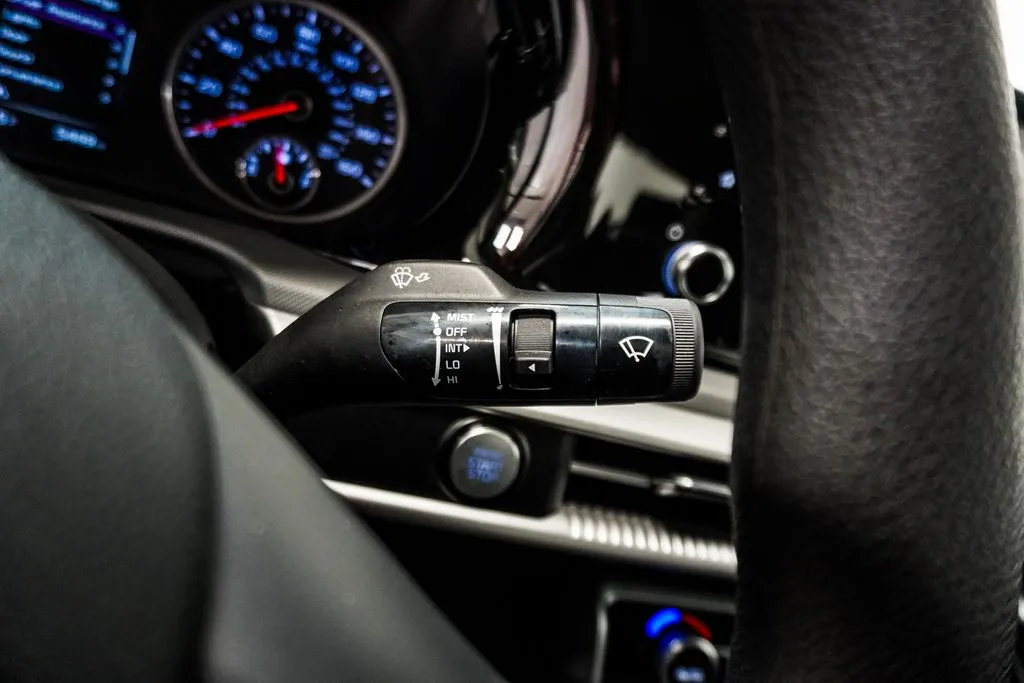 2022 Kia K5 LXS, photo 11