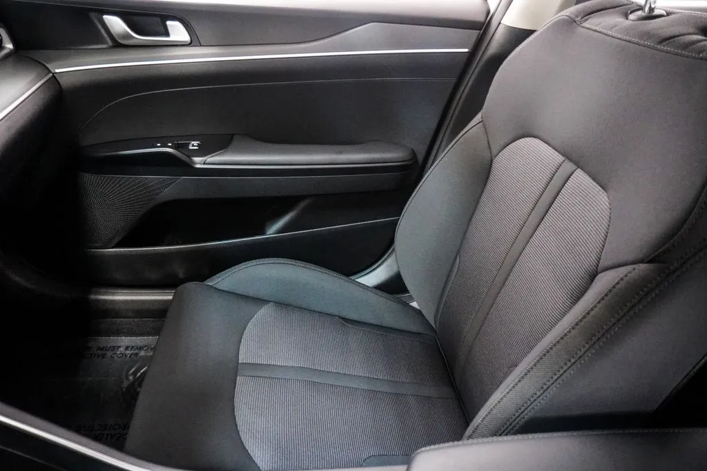 2022 Kia K5 LXS, photo 20