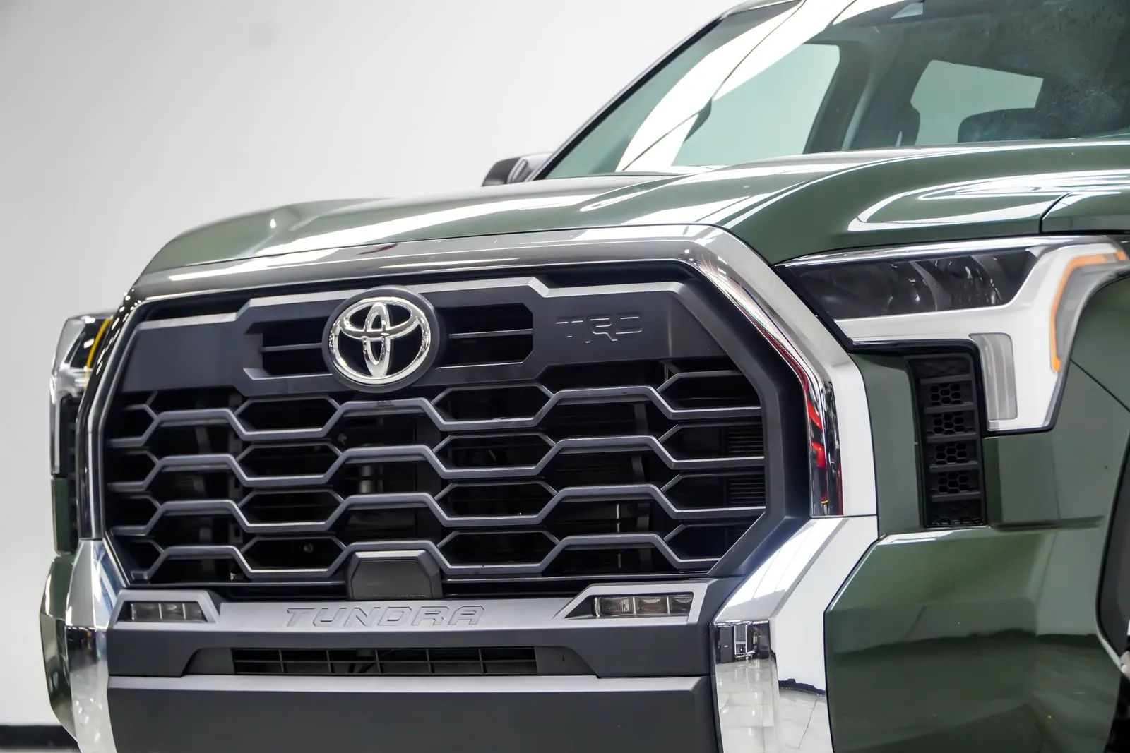 2023 Toyota Tundra SR5, photo 1