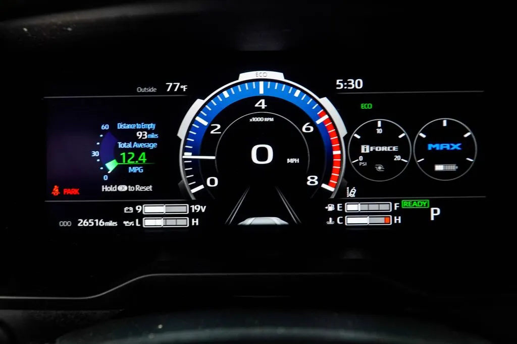 2023 Toyota Tundra Hybrid Capstone, photo 36