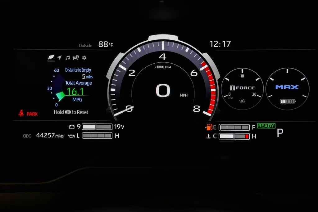 2024 Toyota Sequoia Platinum, photo 28