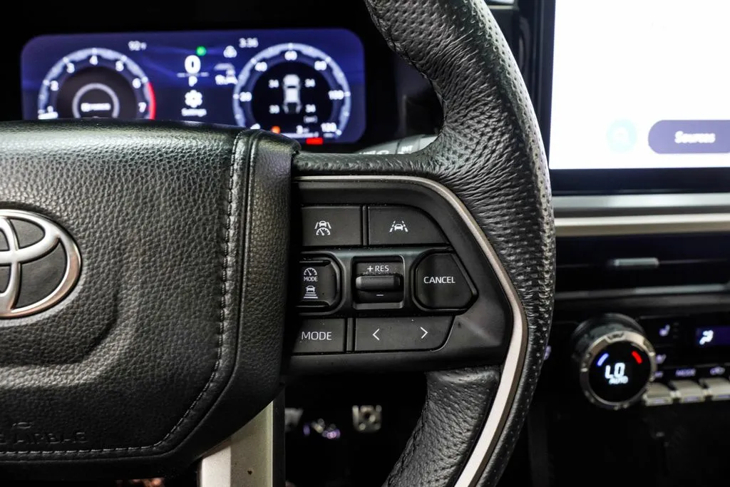 2025 Toyota Tacoma TRD Sport, photo 35
