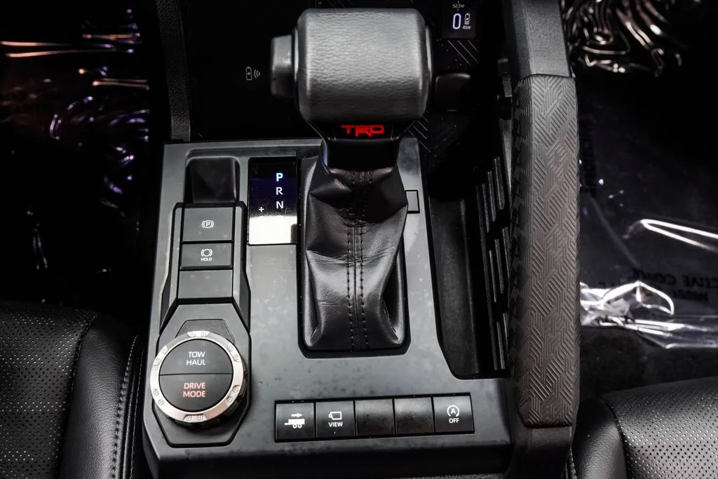 2025 Toyota Tacoma TRD Sport, photo 23