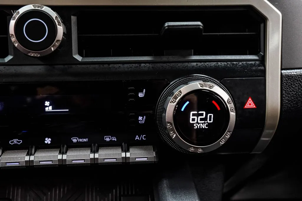 2025 Toyota Tacoma TRD Sport, photo 28