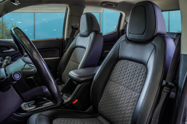 2022 Chevrolet Colorado Z71, photo 11