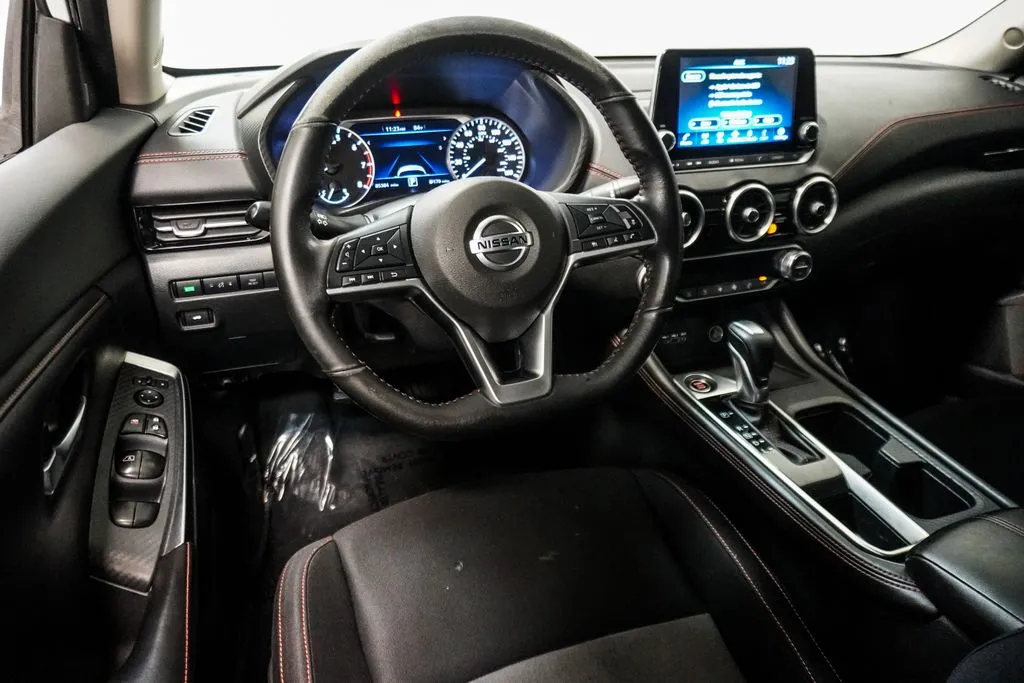 2022 Nissan Sentra SR, photo 7