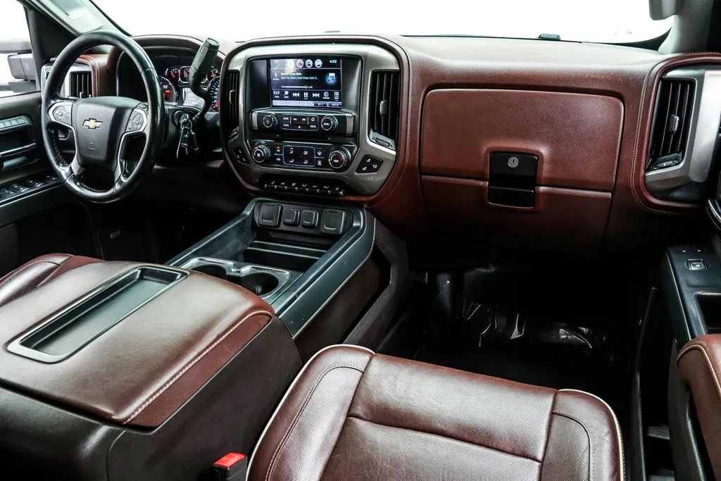 2019 Chevrolet Silverado 6500 HD 1LT, photo 19