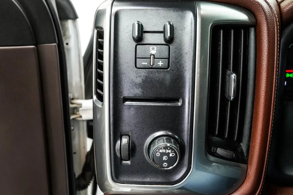 2019 Chevrolet Silverado 6500 HD 1LT, photo 34