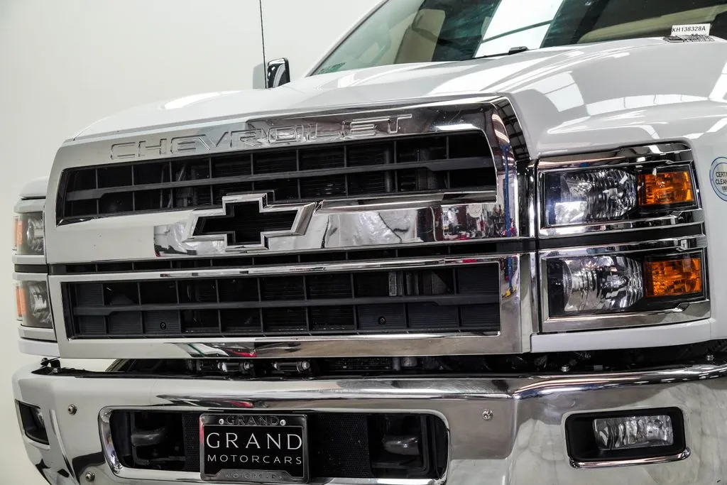 2019 Chevrolet Silverado 6500 HD 1LT, photo 2