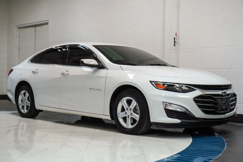 2024 Chevrolet Malibu LS, photo 3