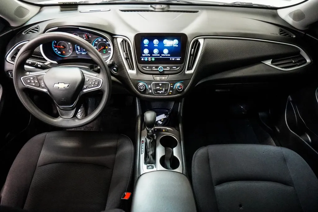 2024 Chevrolet Malibu LS, photo 8