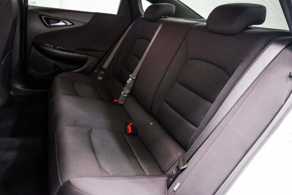 2024 Chevrolet Malibu LS, photo 5