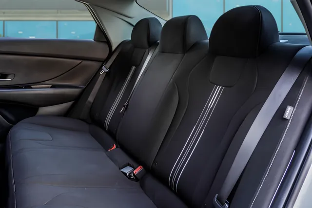 2024 Hyundai Elantra Hybrid Blue, photo 36