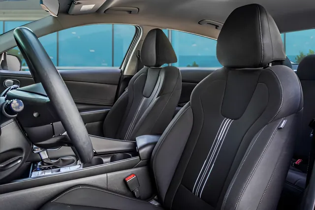 2024 Hyundai Elantra Hybrid Blue, photo 35