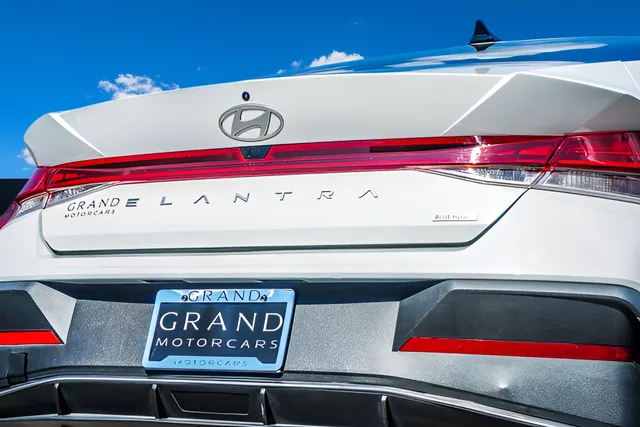 2024 Hyundai Elantra Hybrid Blue, photo 42