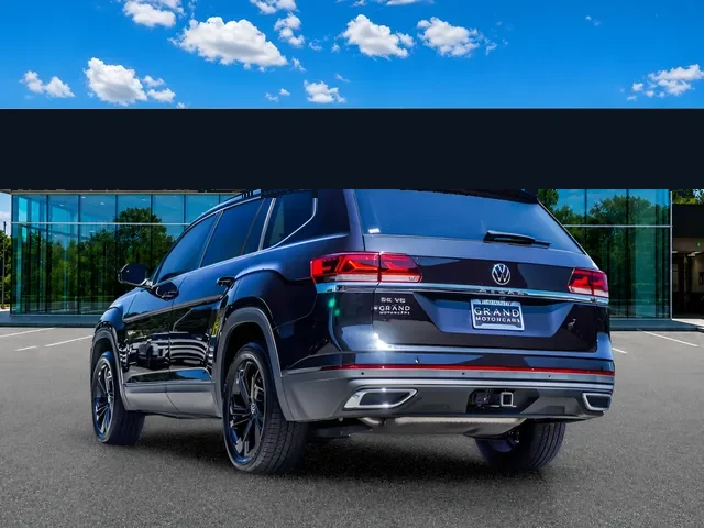 2022 Volkswagen Atlas 3.6L V6 SE w/Technology, photo 4
